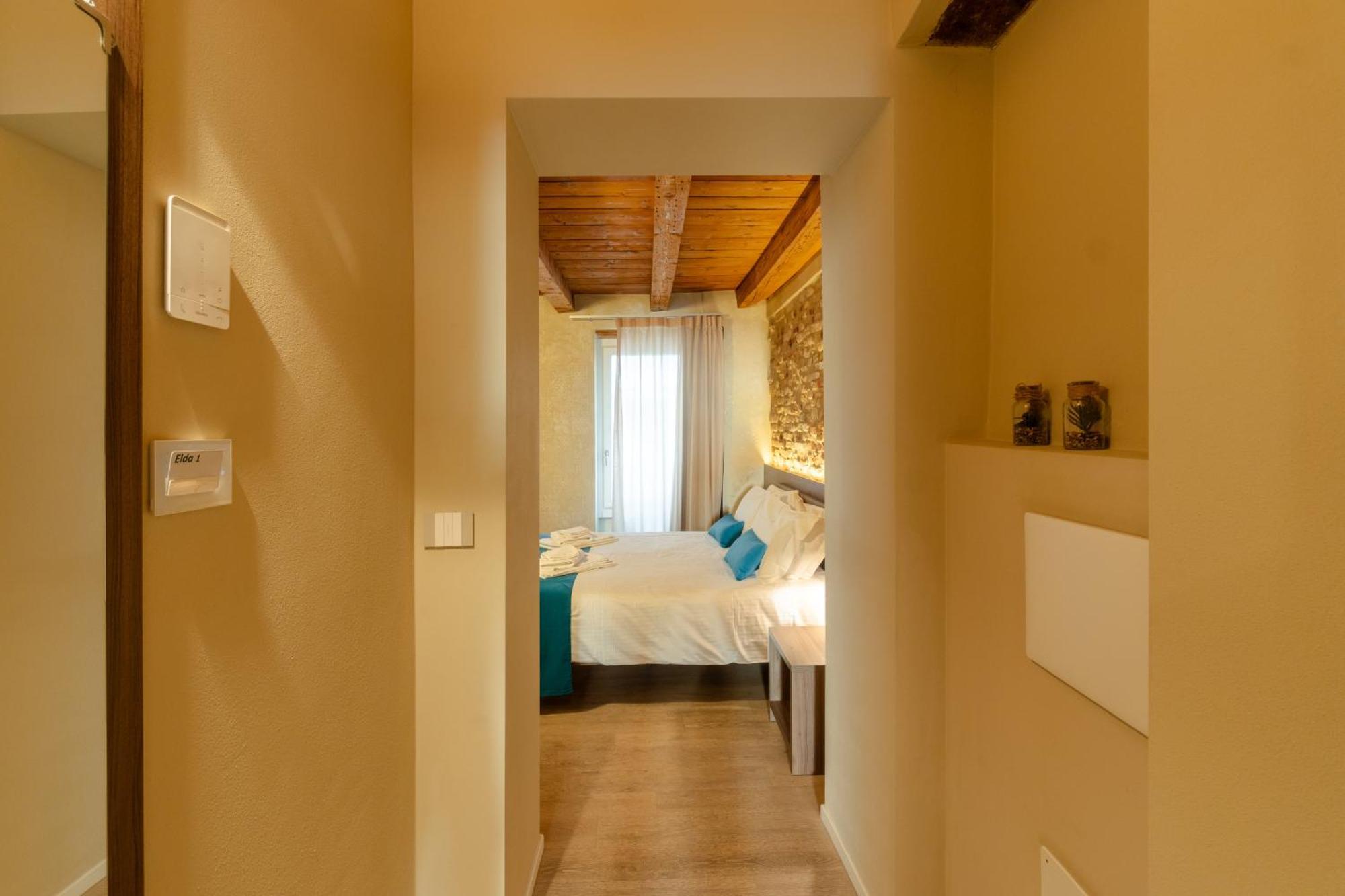 La Casa In Paese Hotel Peschiera del Garda Exterior foto